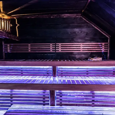 Hotel Grange Du 19eme Avec Wellness Donceel